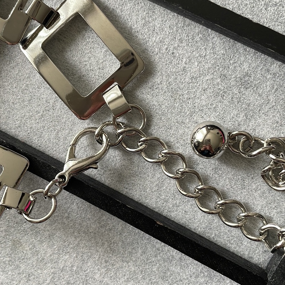 Silver Chain Belt - Picture 4 of 11